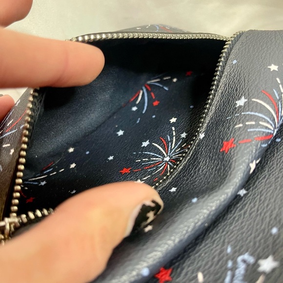 COACH #f72774 | ULTRA RARE navy firework Americana printed mini Charlie backpack - Picture 9 of 13